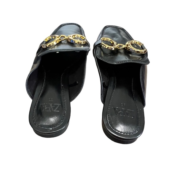 Zara Women’s Loafers Shoes Gold Chain Slip On Open Heel Wm 5.5 - Picture 2 of 6